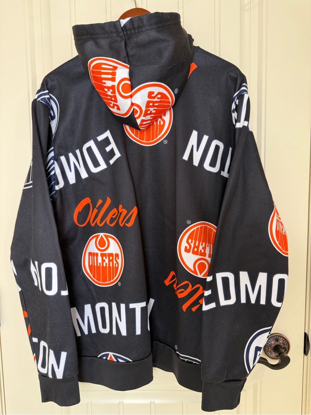 Edmonton Oilers NHL Men’s L All Over Print Pullover Hoodie Officially Licensed - Picture 2 of 12